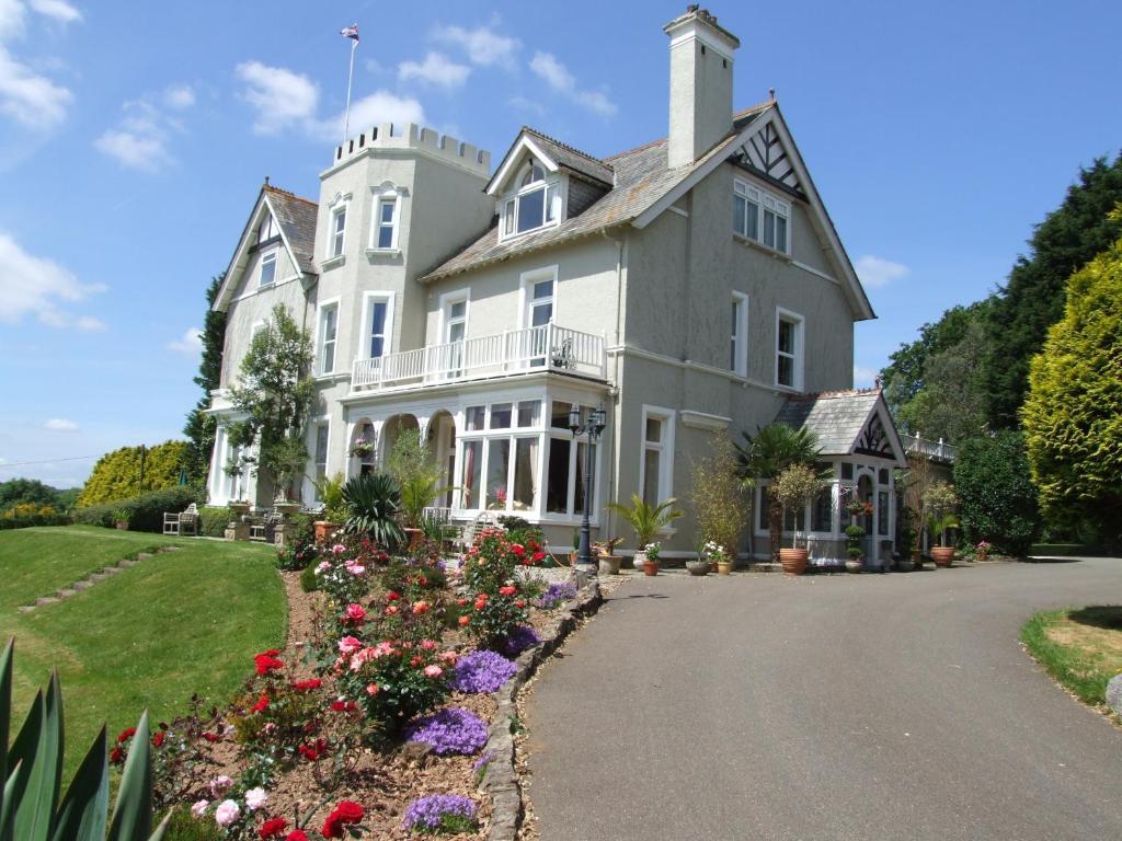 リスカード Pencubitt Houseゲストハウス エクステリア 写真